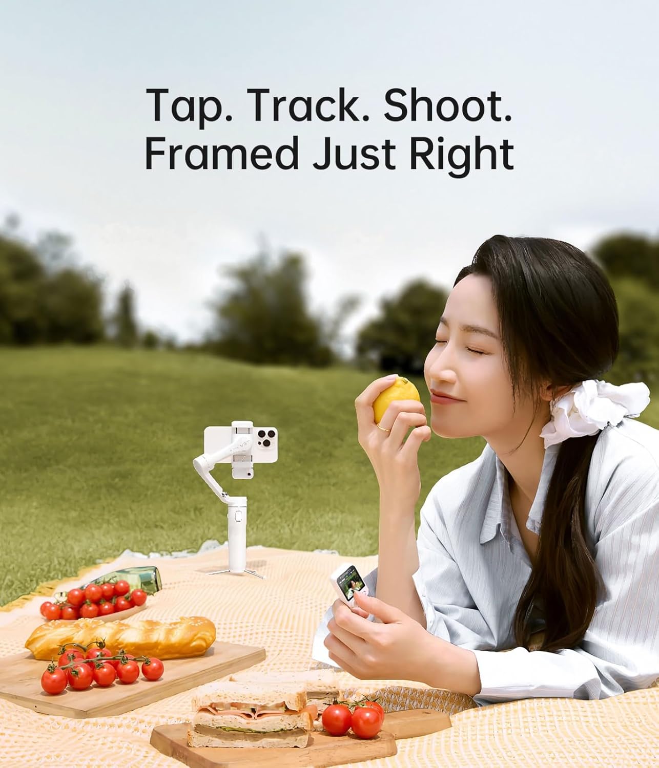 Hohem V3 Ultra - Smart Phone Gimbal with AI Tracking, Fill Light, Detachable Remote and Built-in Extendable Rod &amp; Tripod (White)
